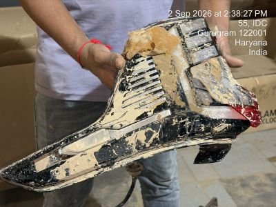 Damaged Stock of Spare Parts of Four Wheeler Vehicle